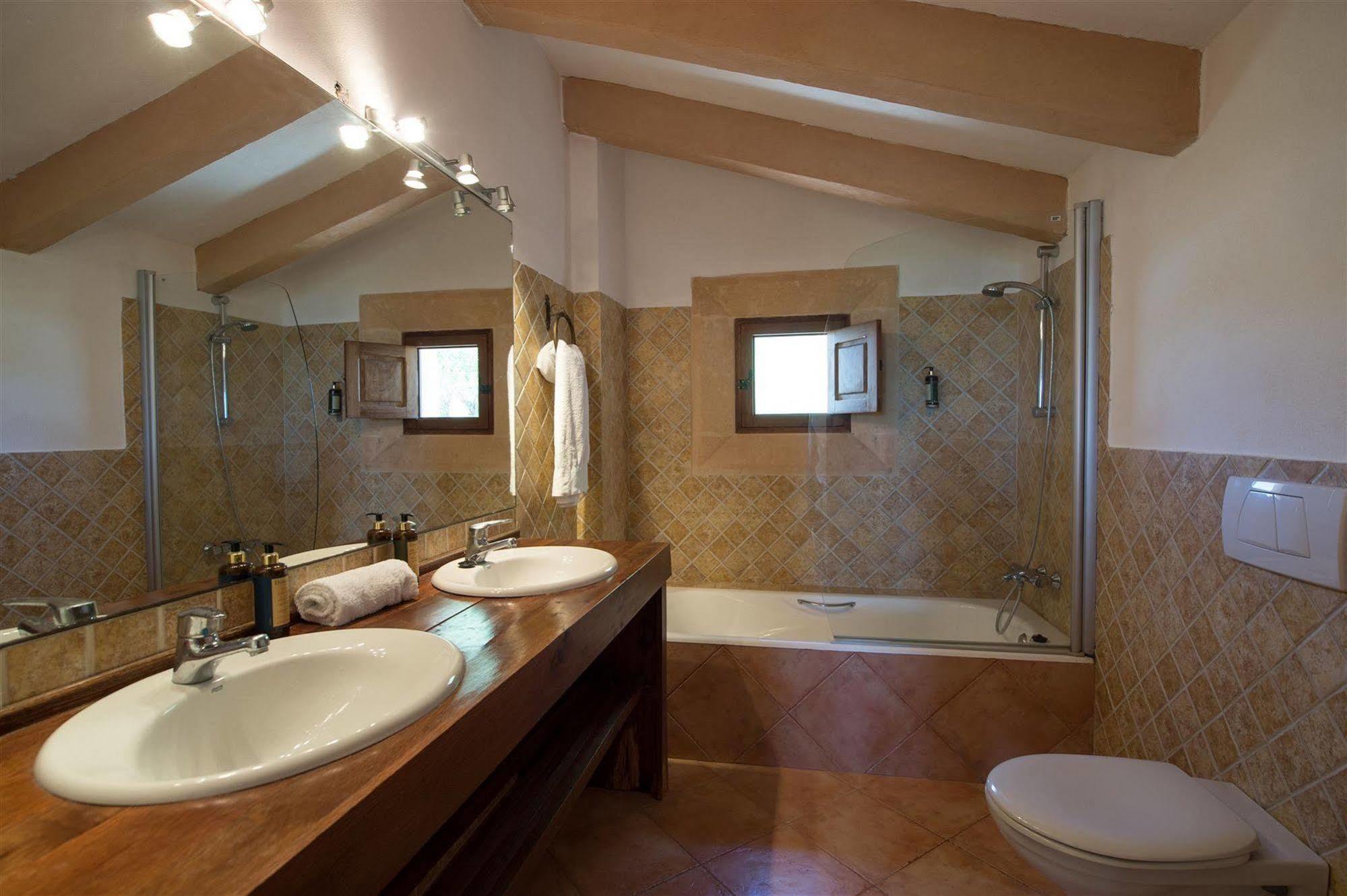 Hotel Rural Can Feliu ポレレス エクステリア 写真