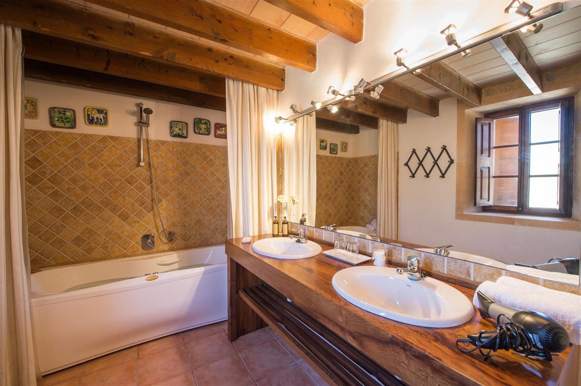 Hotel Rural Can Feliu ポレレス エクステリア 写真