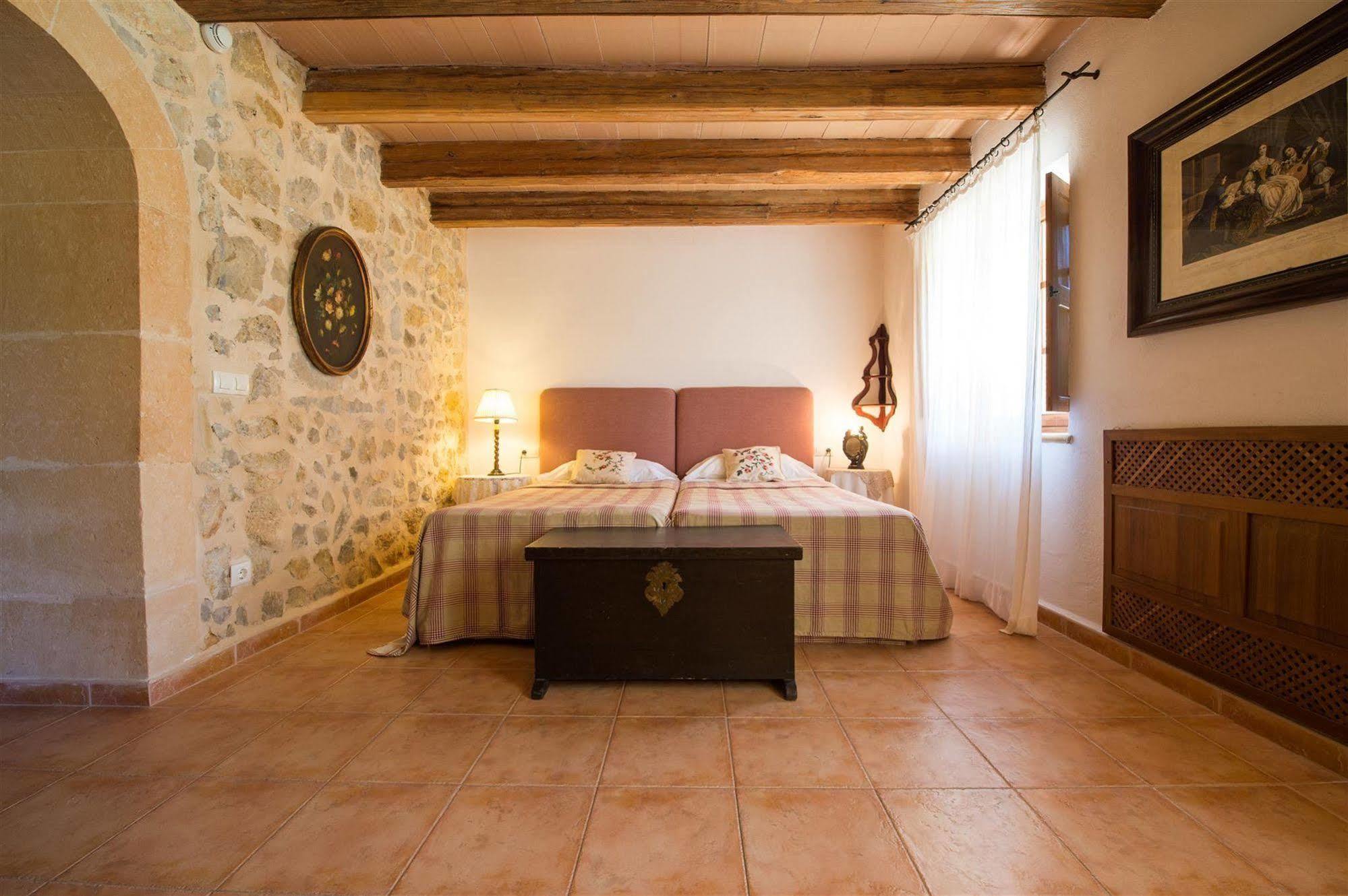 Hotel Rural Can Feliu ポレレス エクステリア 写真