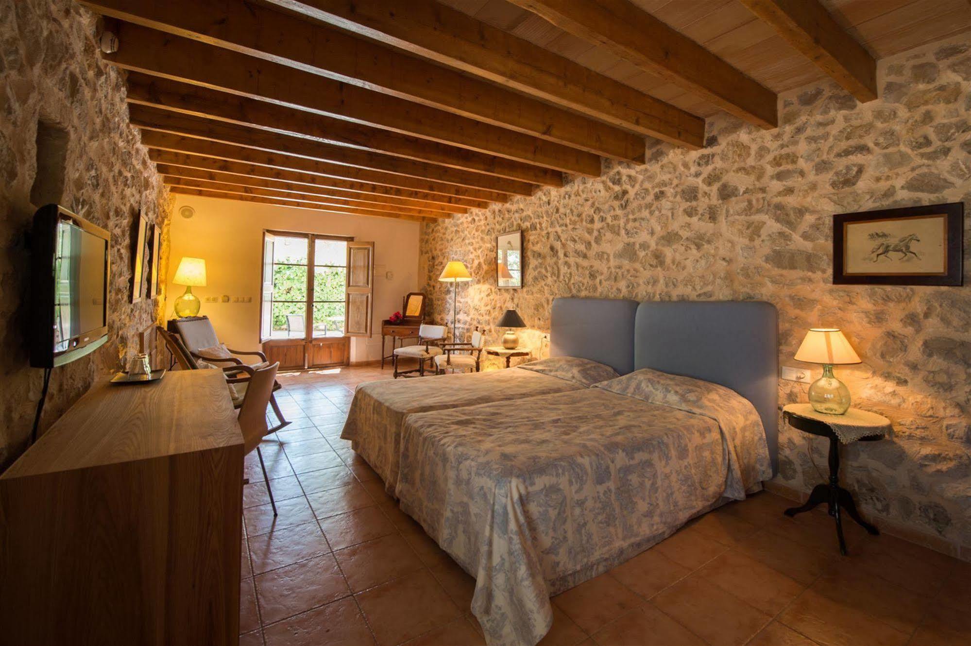 Hotel Rural Can Feliu ポレレス エクステリア 写真
